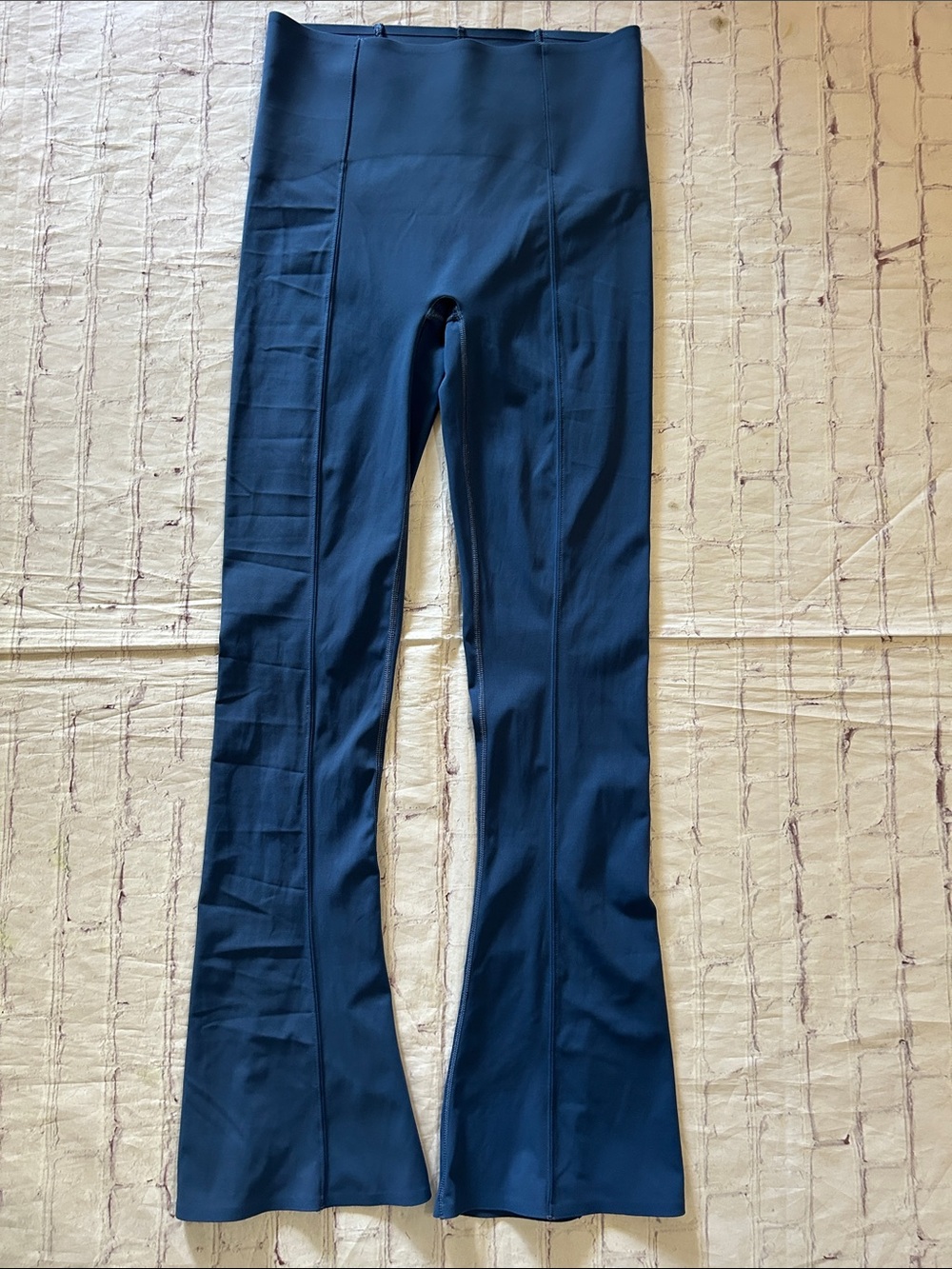 Spanx Shape Coreluxe Micro Flare Pant High-Rise - Blue Size XL Tall 34” - Picture 2 of 6